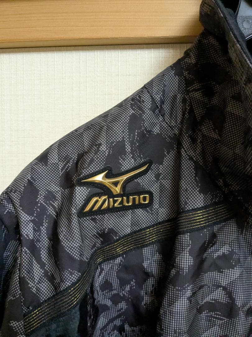 ミズノプロ　ウインドブレーカー上下　ブレスサーモ　Ｏサイズ