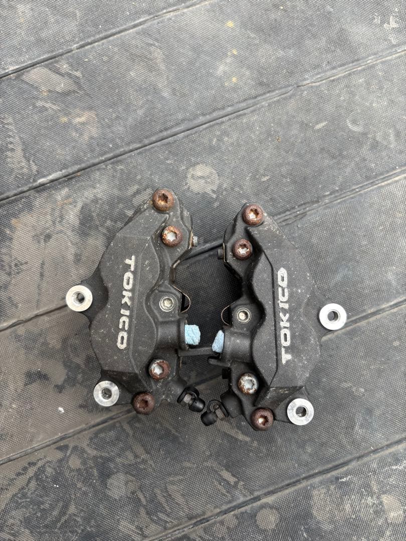 （ネピューポ）TOKICO ブレーキキャリパー　zrx1200daeg