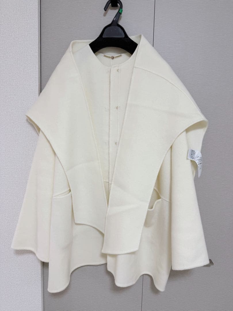 マフラー付ノーカラーリバーミドルコート