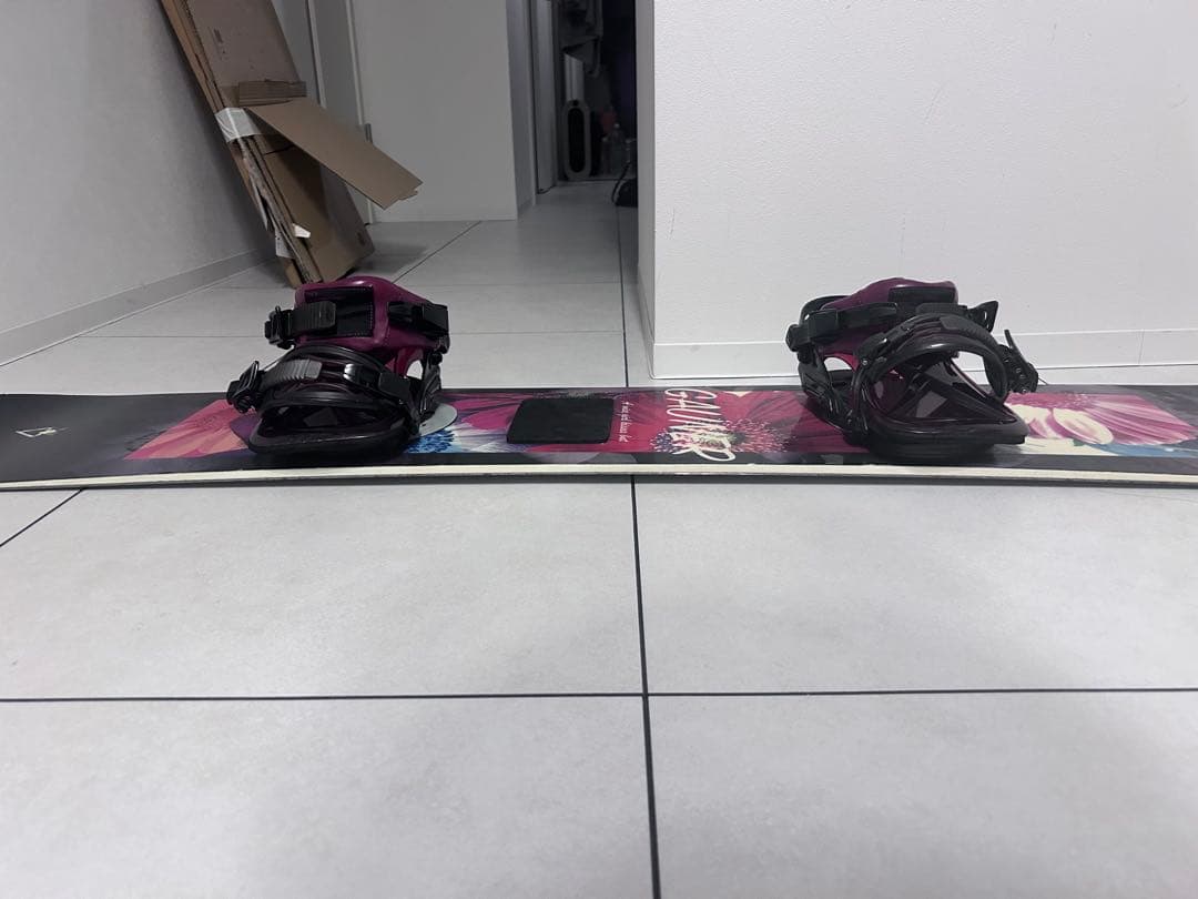 本日限定値下YELLOWBUS GAUNER 144cm スノーボード3点セット