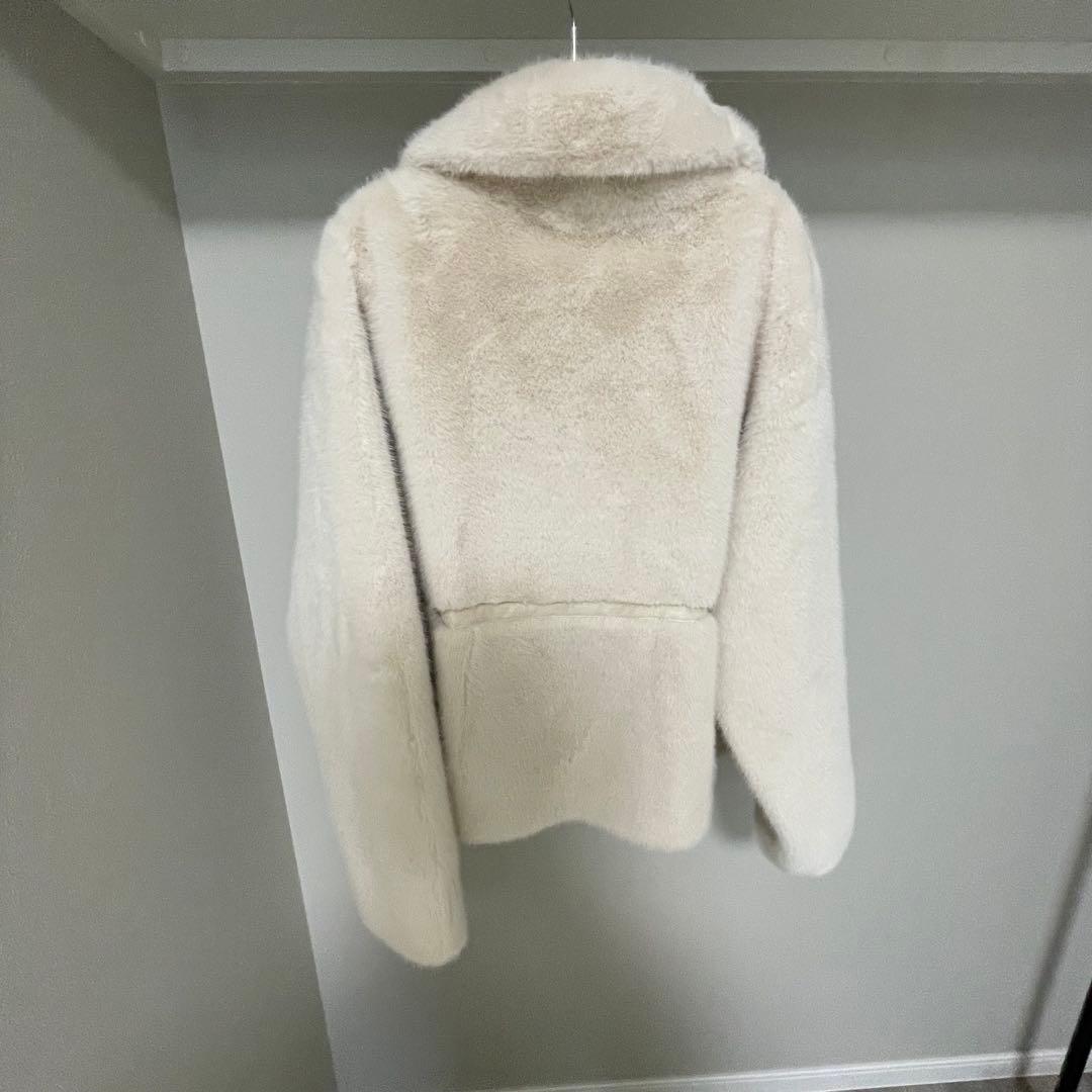 【美品】willfully ファーダブルブレストアウター