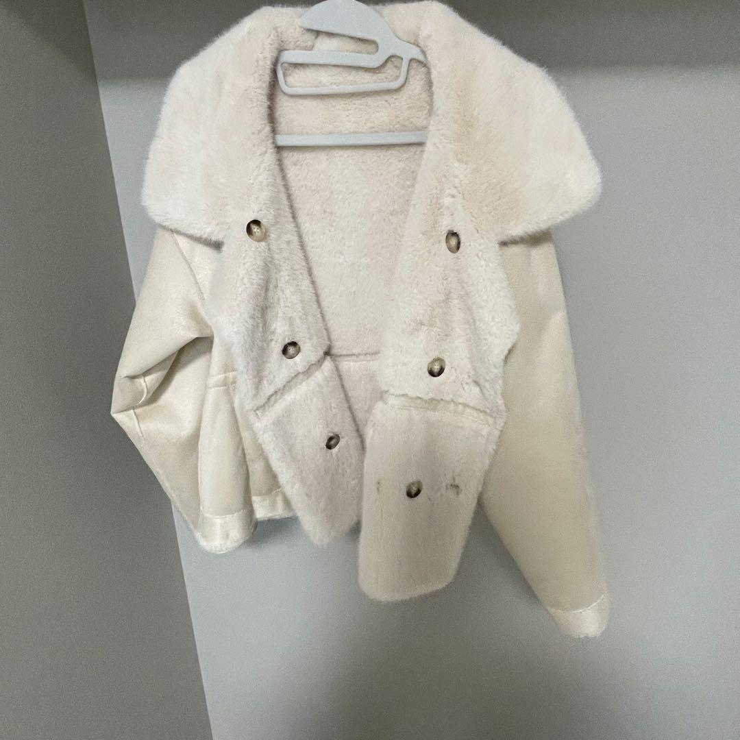 【美品】willfully ファーダブルブレストアウター