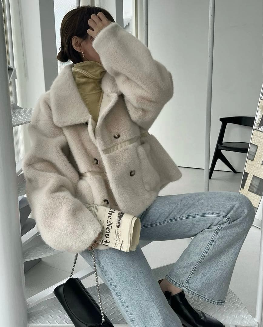 【美品】willfully ファーダブルブレストアウター