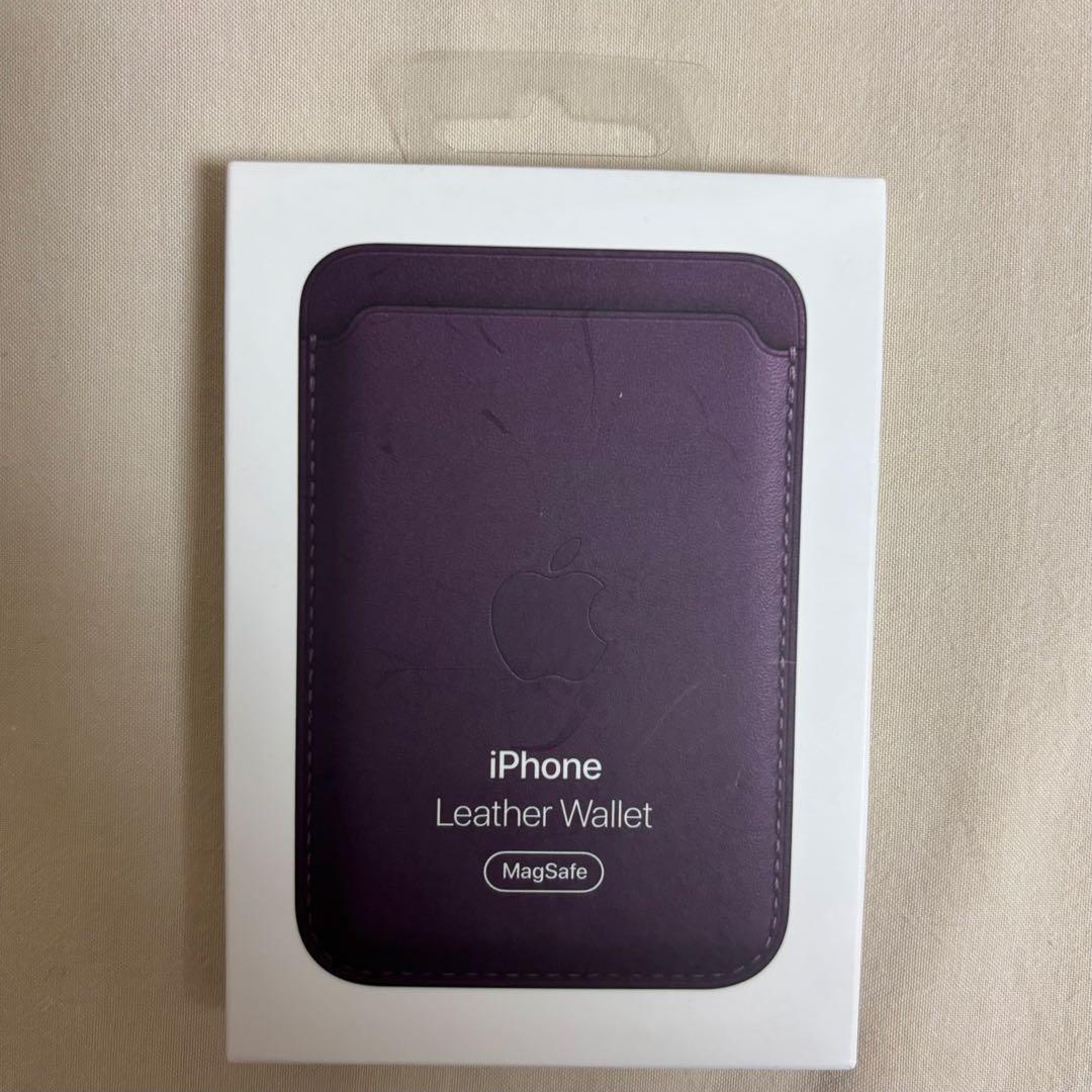 未開封　iPhone レザーウォレット　ダークチェリー