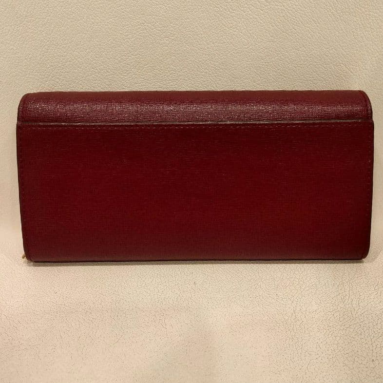 一度使用のみ極美品 FURLA 長財布 バビロン　ワインレッド　箱付き