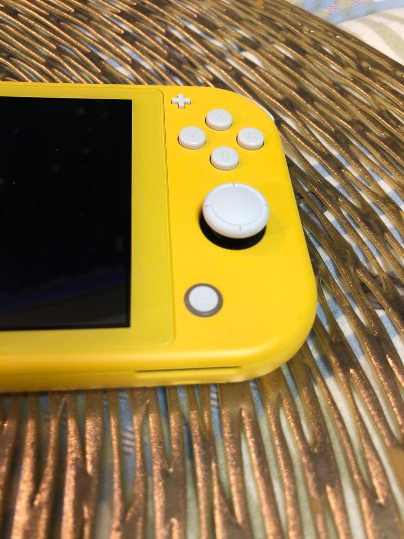 Nintendo Switch Lite イエロー 任天堂