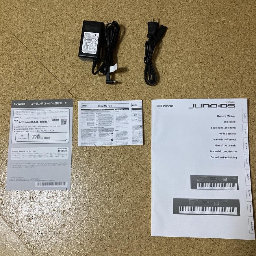 Roland JUNO-DS61 シンセサイザー 61鍵 ソフトケース付き