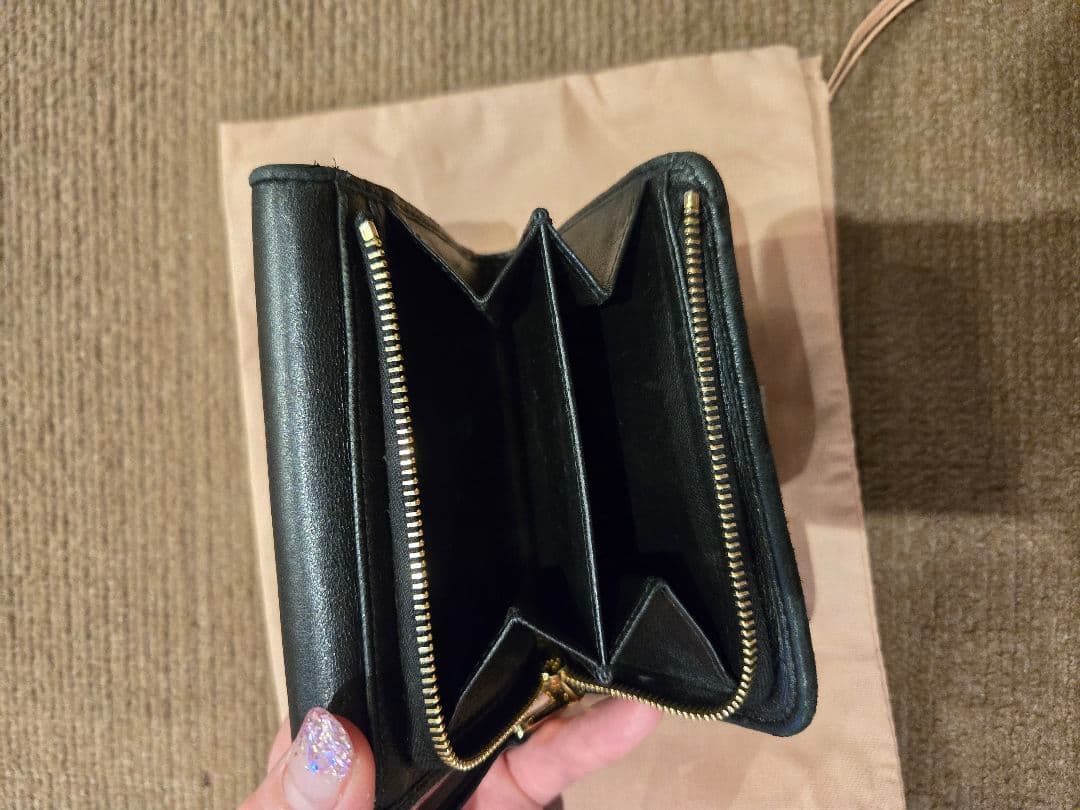 miumiu 折り財布 マテラッセ ブラック