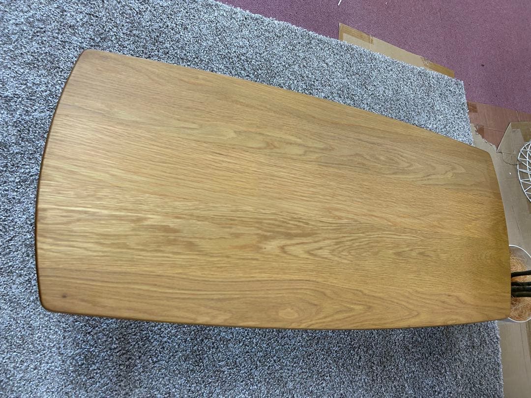 モデルルーム展示品オーク無垢のセンターテーブル