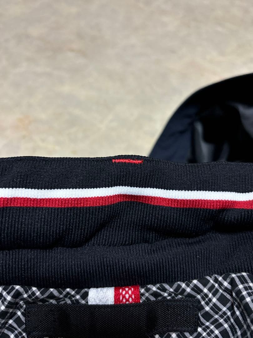 クシタニ　アロフトフードジャケットMサイズ　新品同様＋プロテクター付き