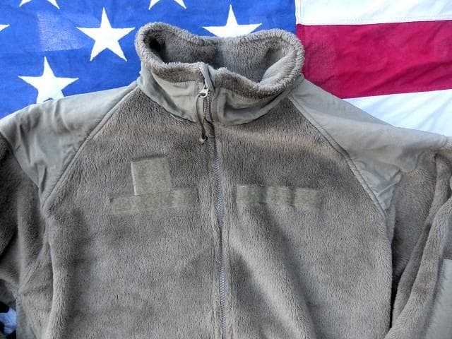 米軍実物　ポーラテックフリースジャケット　XL-L　コヨーテ ECWCS　140
