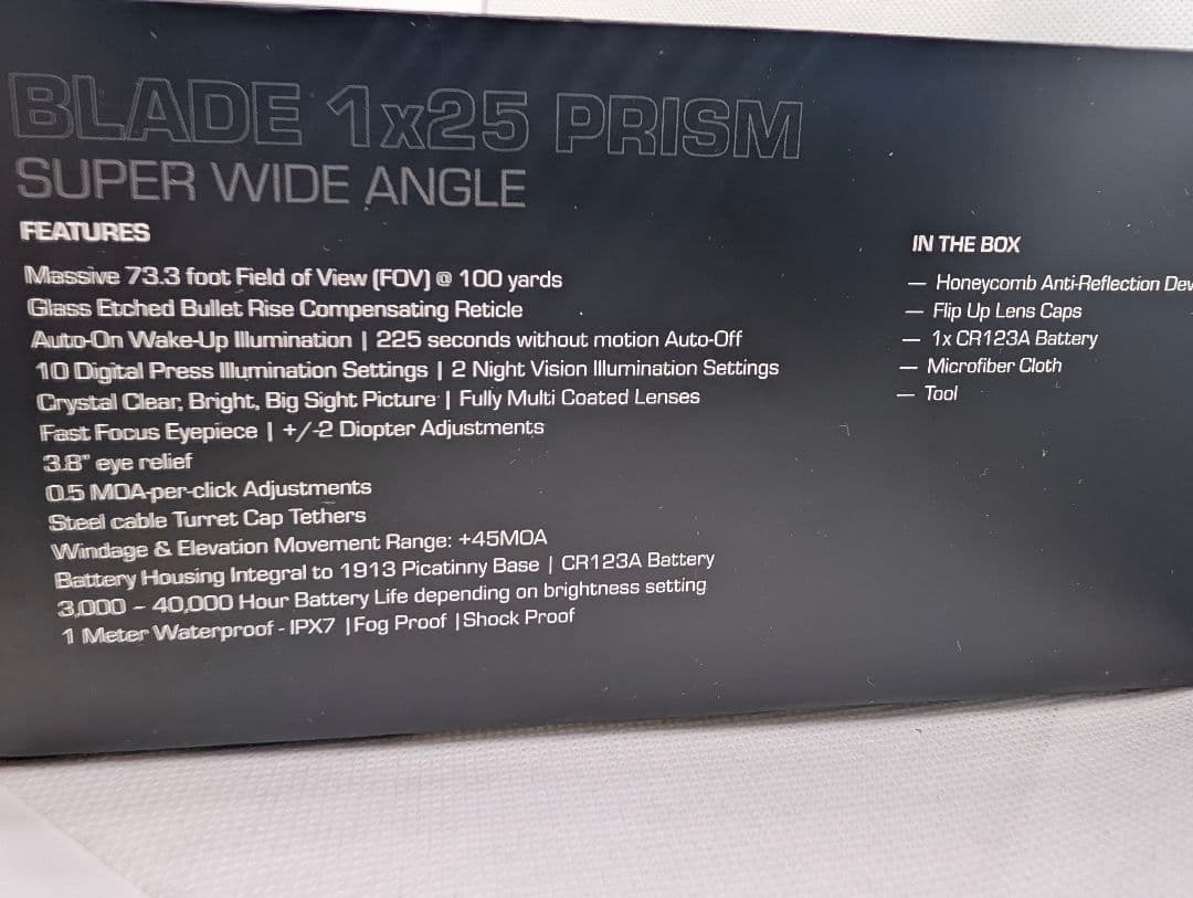 【新品実物】Swampfox BLADE PRISM 1×25 プリズムスコープ