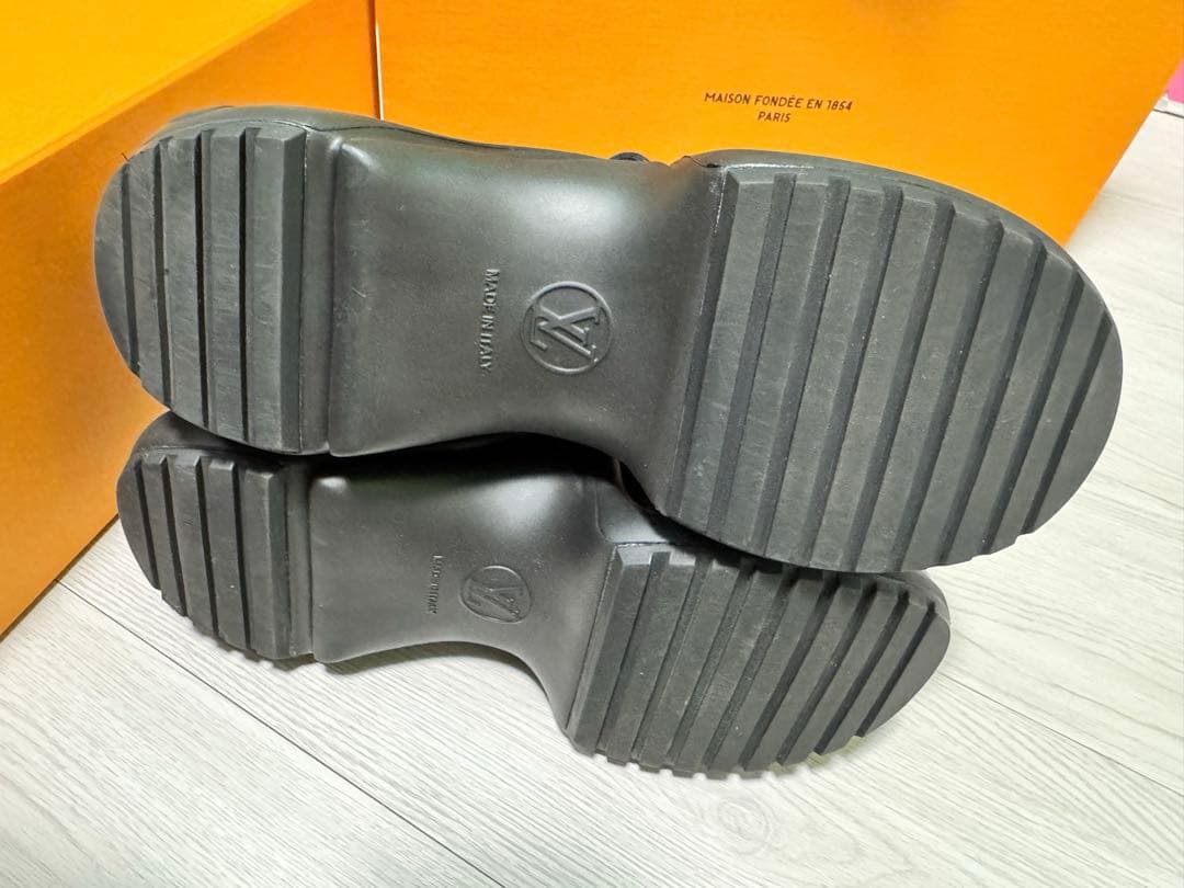 ルイヴィトン　アークライトスニーカー