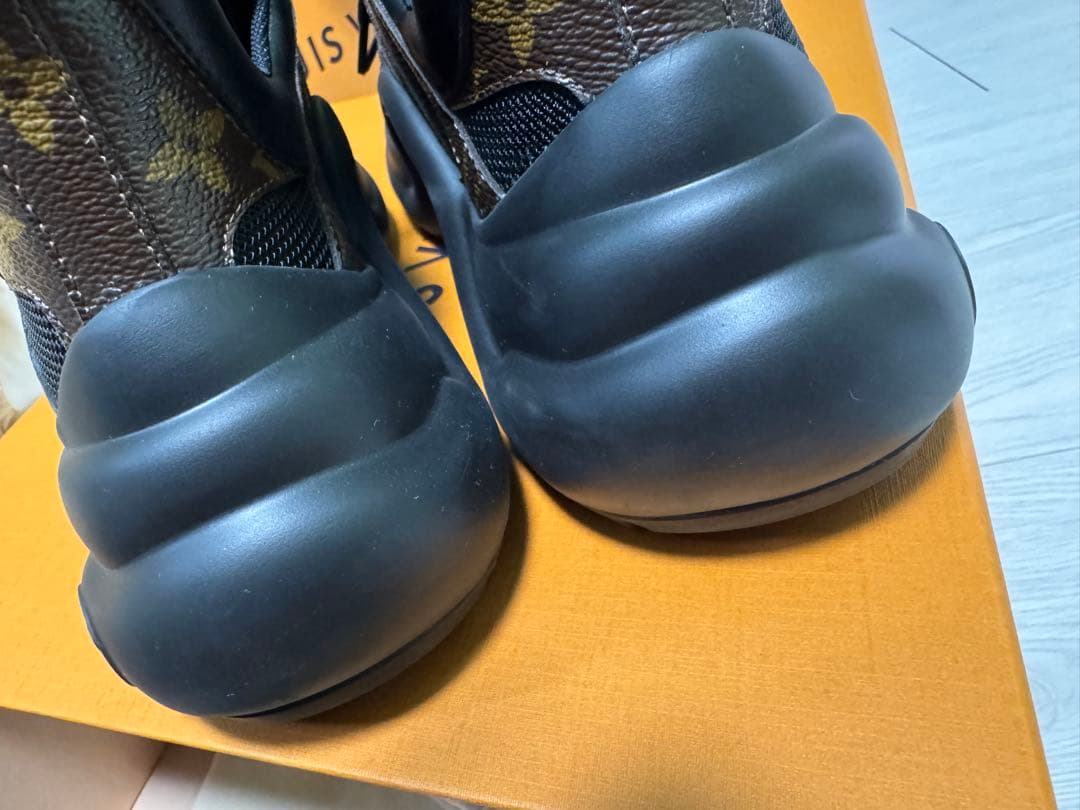 ルイヴィトン　アークライトスニーカー