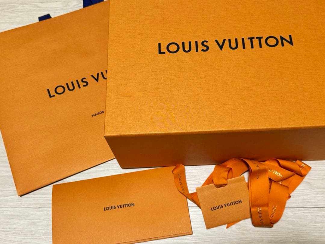 ルイヴィトン　アークライトスニーカー