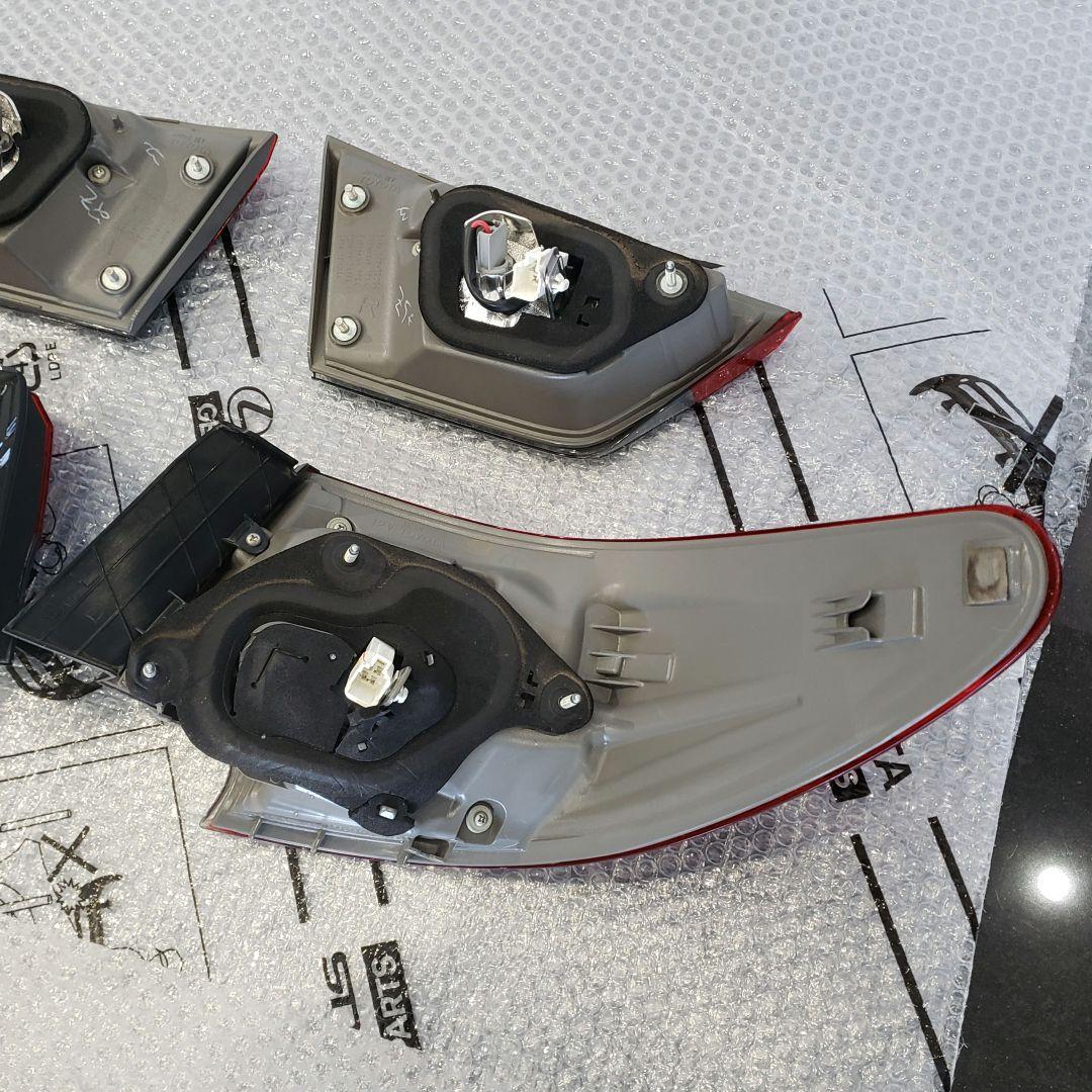 トヨタ 130系マークX 中期 純正 テール⭐ 左右１台分セット⭐程度良好❗