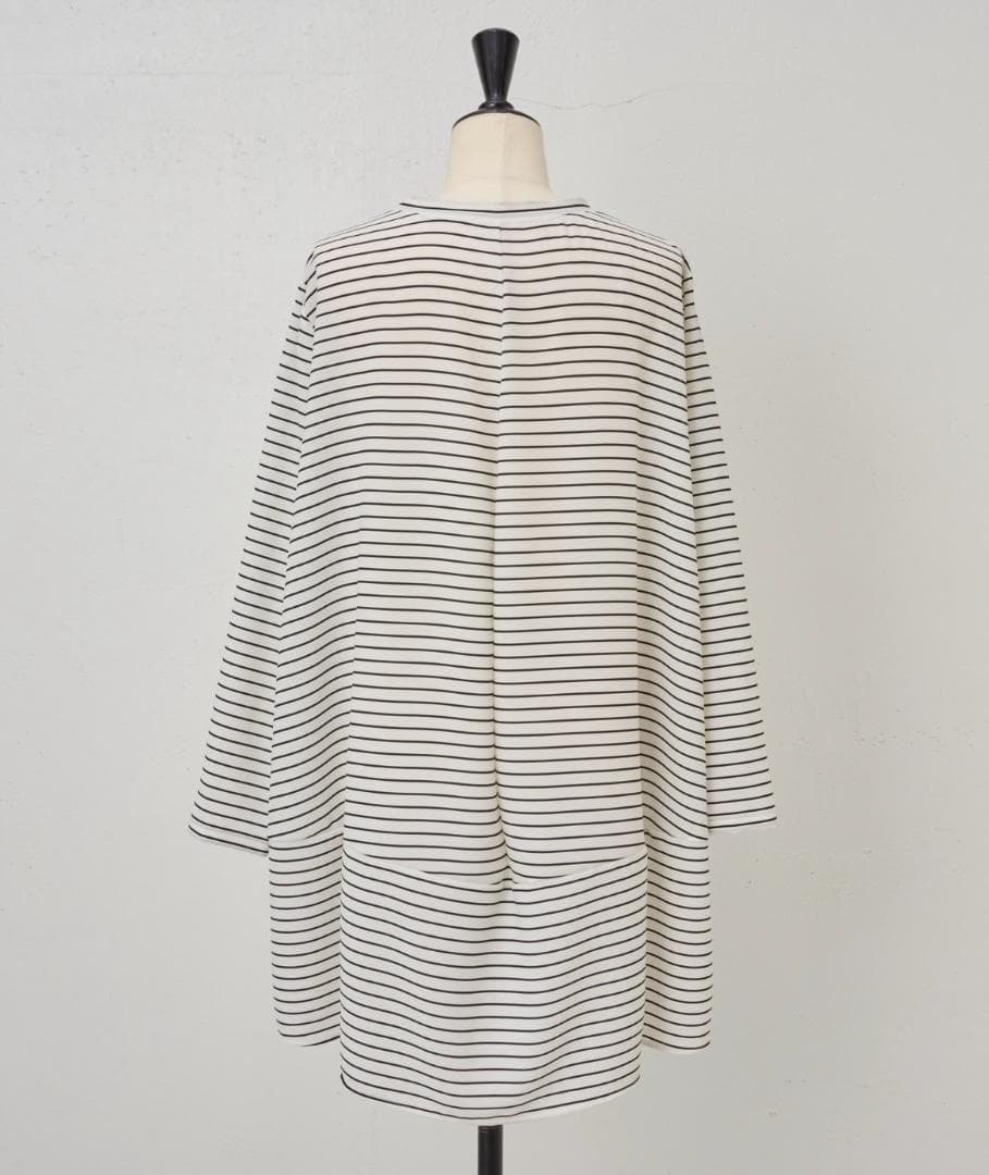 【年末値下】【新品タグ付】BEARDSLEY 後ろドレープTブラウス