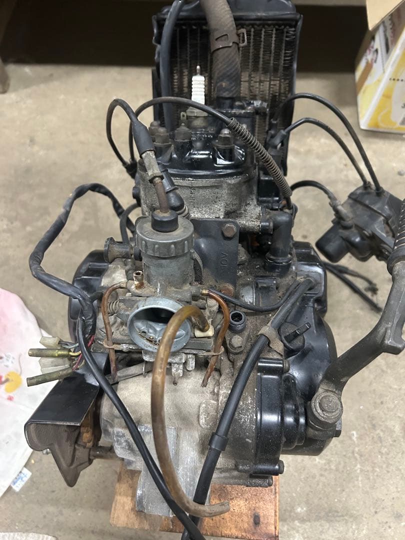 ヤマハ rz125 YPVS 2ストロークエンジン