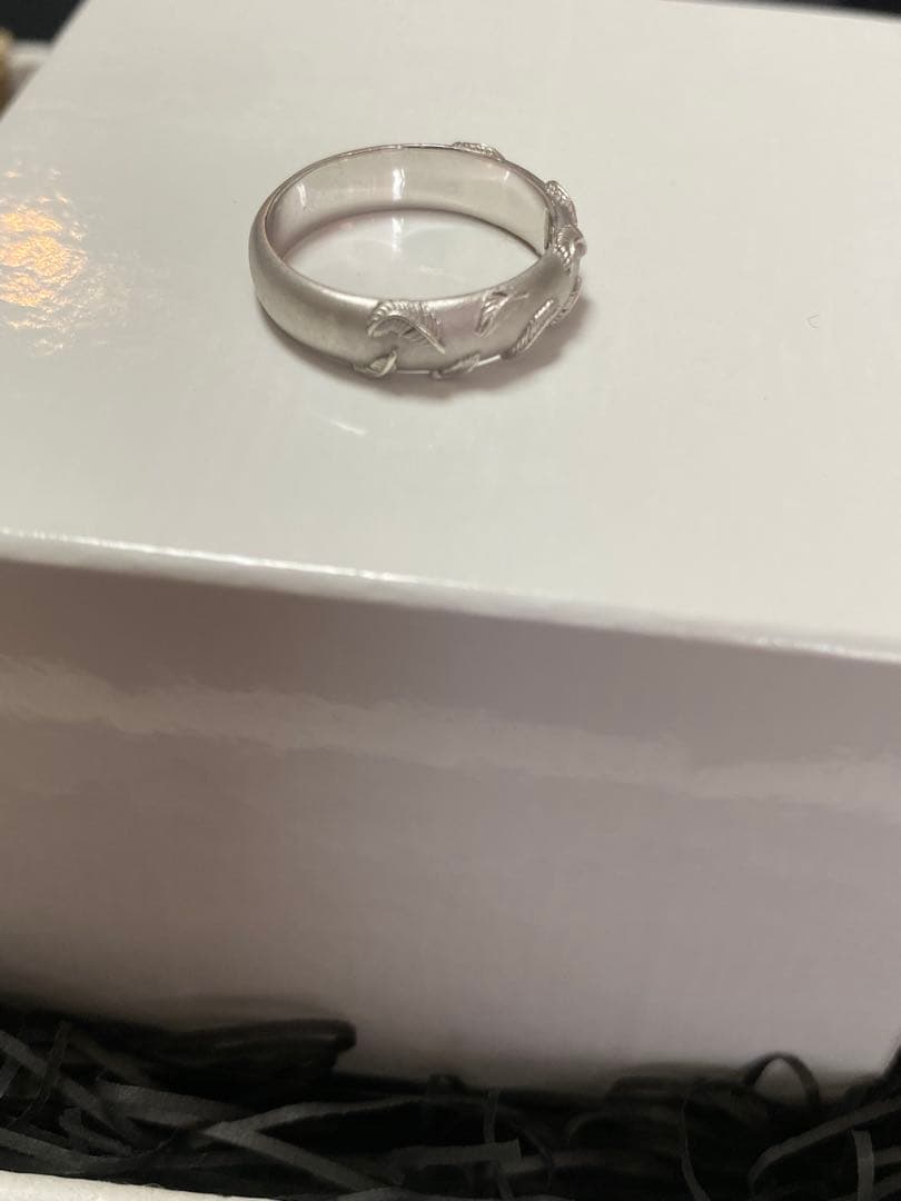 進撃の巨人　ハンジ Shoya Taniguchi リング