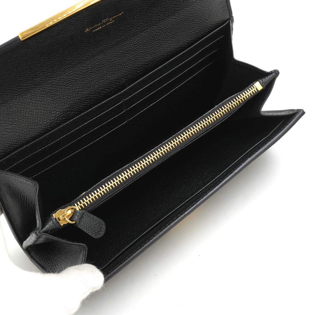 ✨専用✨　Ferragamo 長財布　ガンチーニクロジャー　黒色