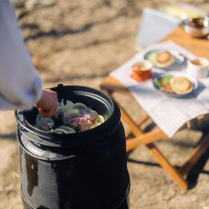 老舗鋳鉄メーカーの「オーブン」と「かまど」のセット　「かまどん」　未使用品