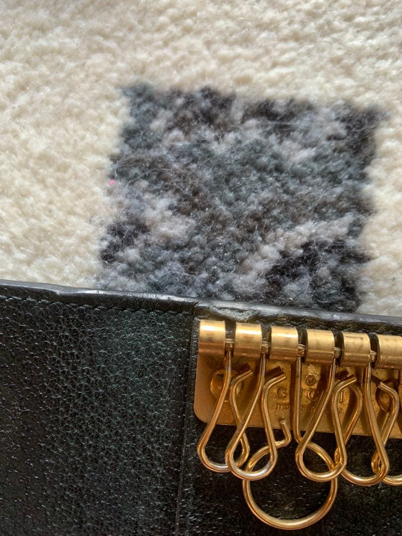 GUCCI ブラックレザーキーケース