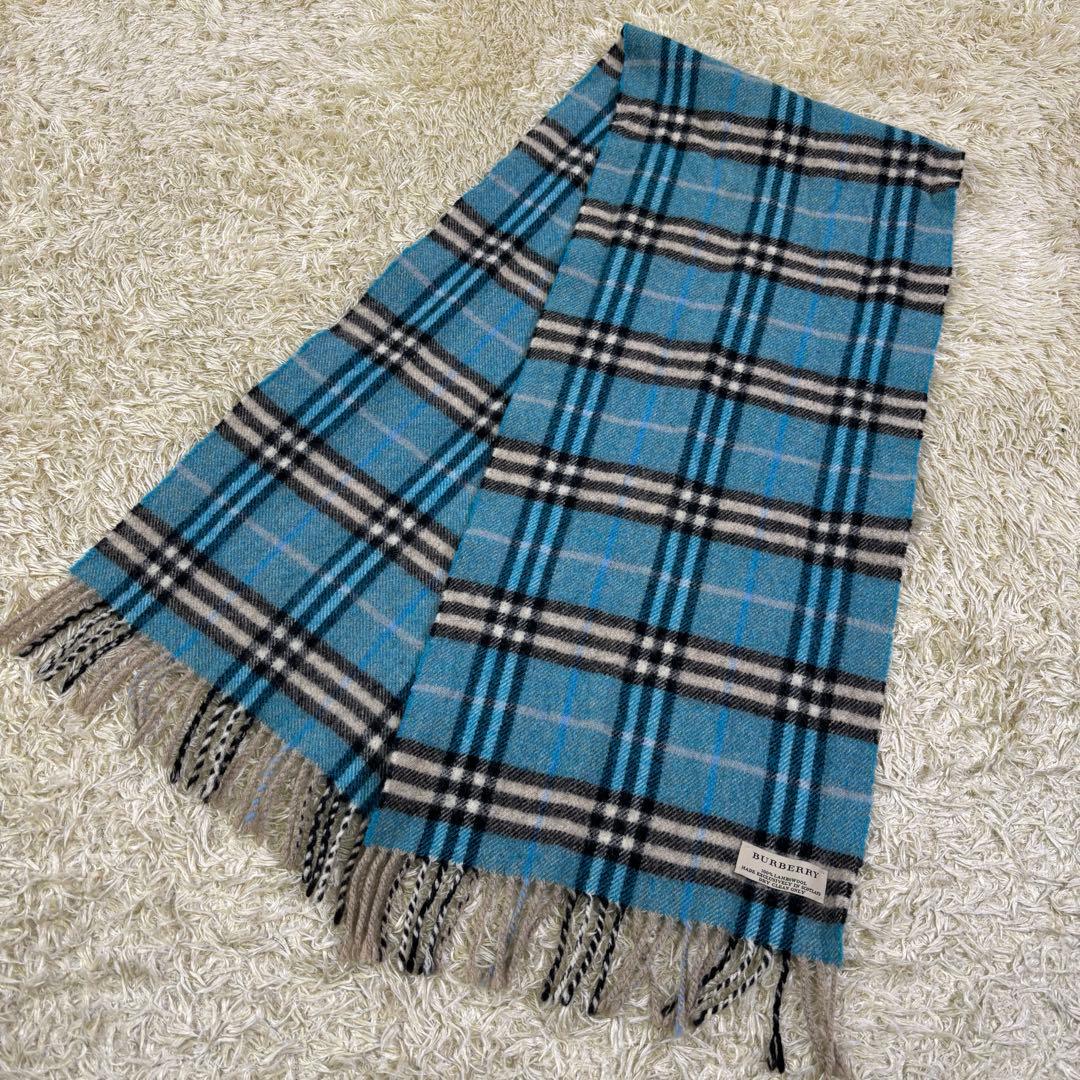 希少カラー　バーバリー　スコットランド製　ラムウール100% マフラー