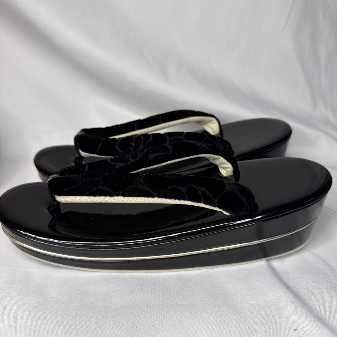 新品未使用　振袖用　ベルベット　2026年　草履　バッグ　セット　黒　フリー