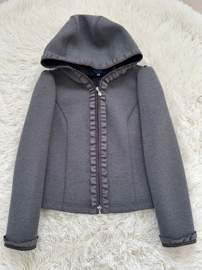 M'sグレイシー　フリル付きフード グ パーカー　美品