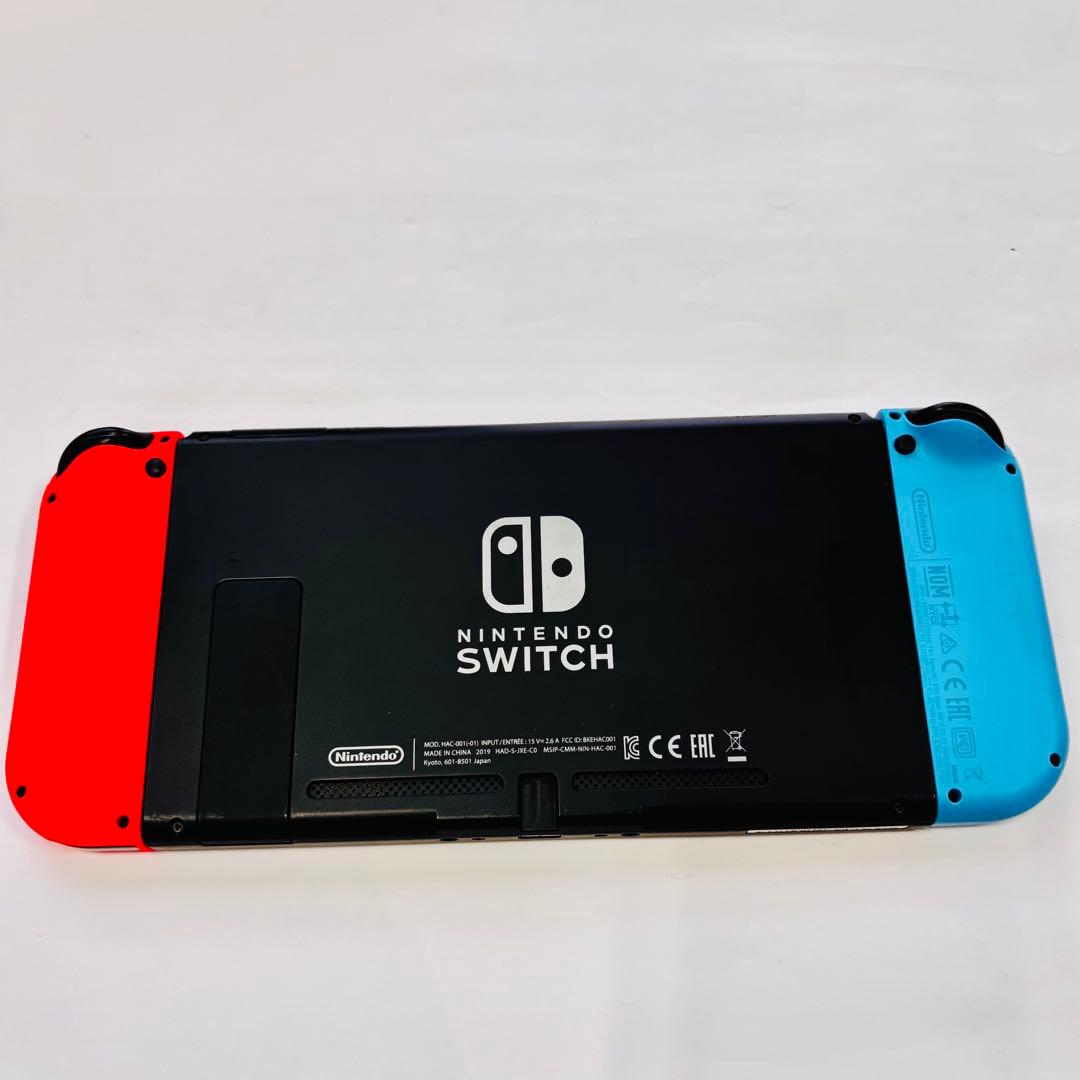 Nintendo Switch ケース付き ストラップ無し