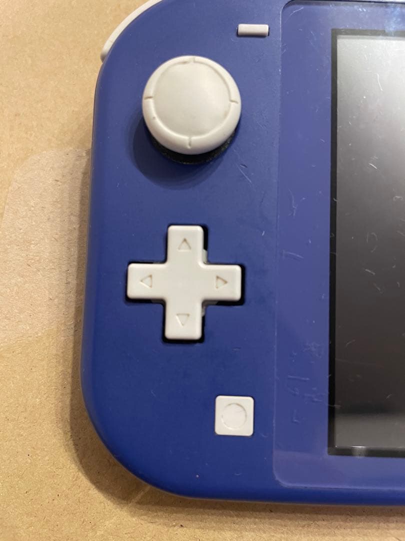 【Nintendo Switchライト】動作確認・本体初期化済/ソフト7本