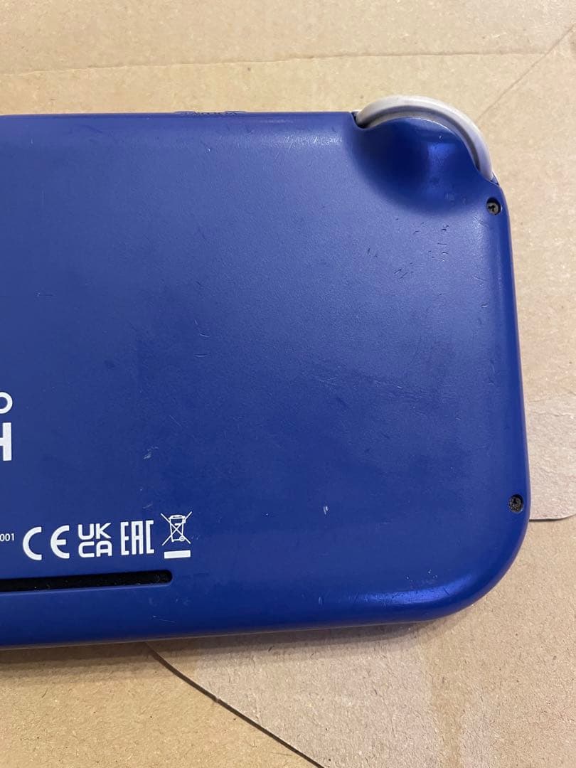 【Nintendo Switchライト】動作確認・本体初期化済/ソフト7本