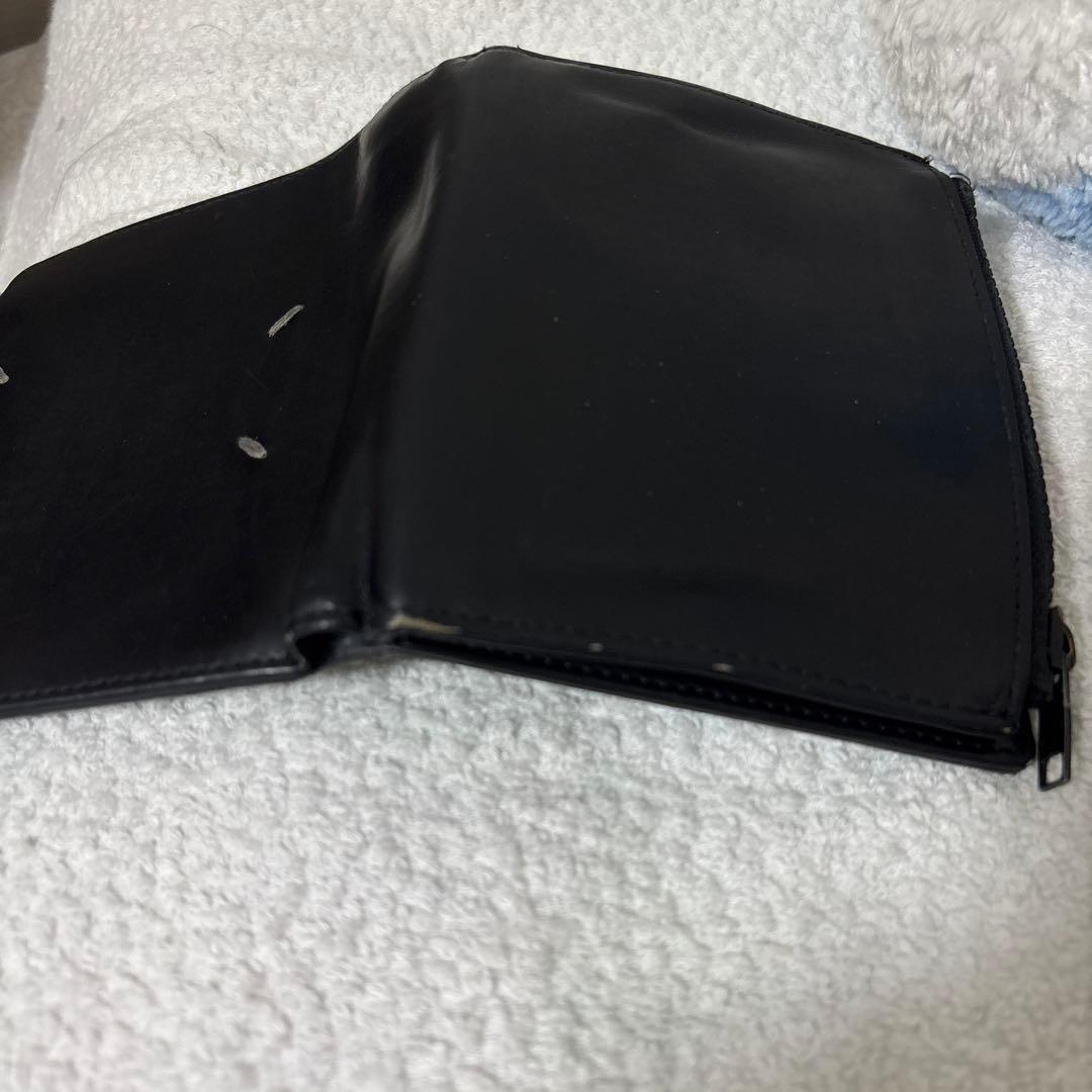 【本日限定値下げ】Maison Margiela ブラックレザー二つ折り財布