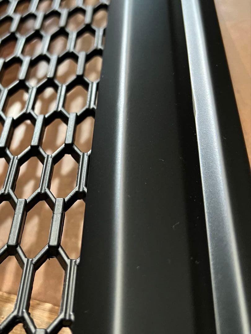 新型ジムニー　jb64 74 マットブラック　グリル　板金塗装