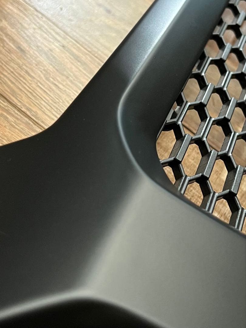 新型ジムニー　jb64 74 マットブラック　グリル　板金塗装