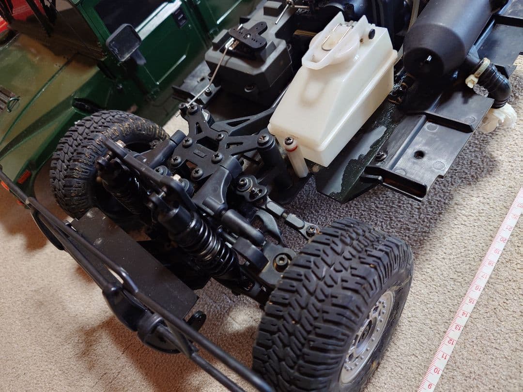 大*輝様 中古 ディアゴスティーニ ラジコン 1/8 RC ハマーH1 エンジン