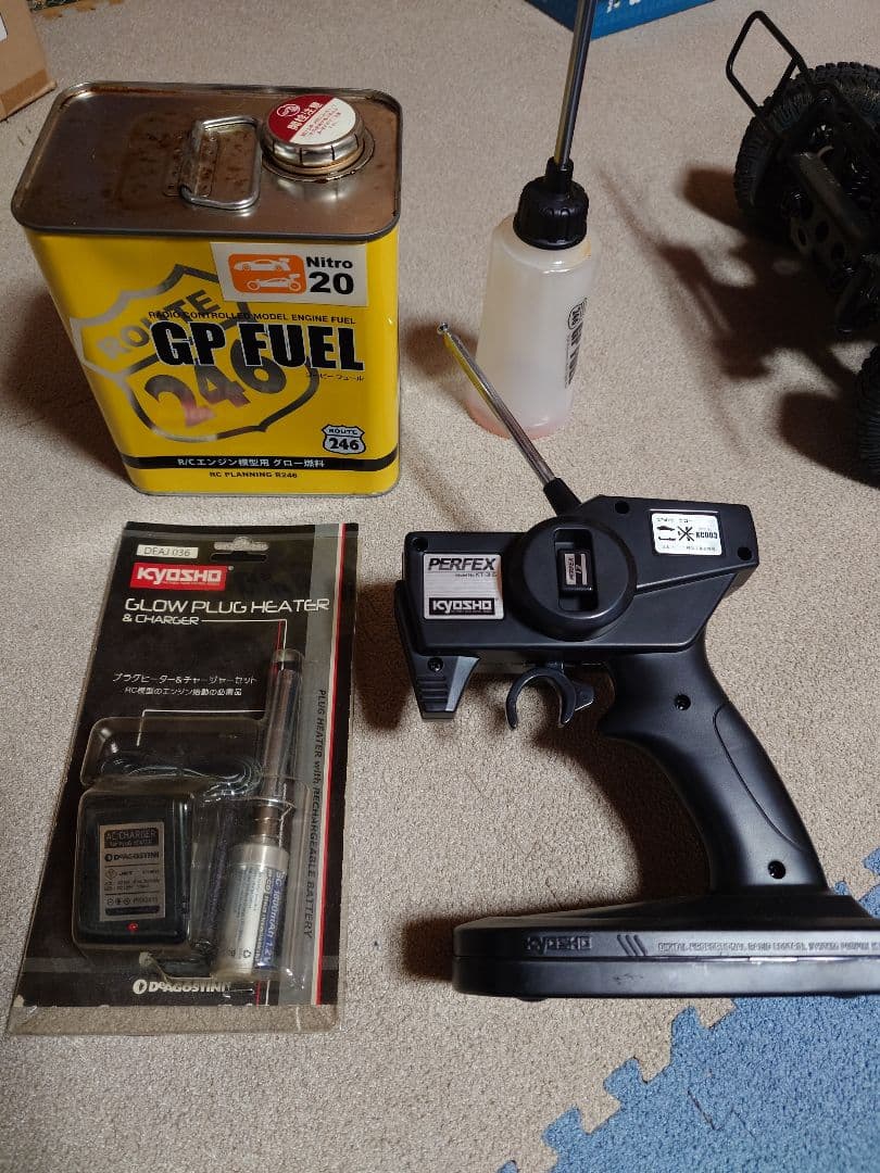 大*輝様 中古 ディアゴスティーニ ラジコン 1/8 RC ハマーH1 エンジン