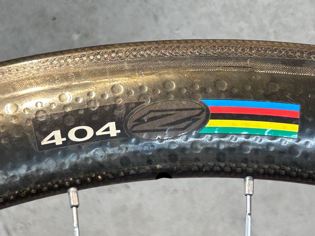 ZIPPホイール、303（フロント）、404(リア) セット。