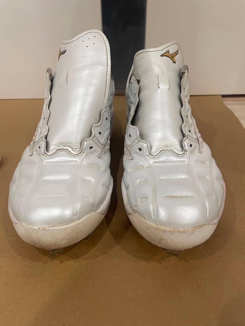 値下げしました　Mizuno クッションレボプロ27㎝