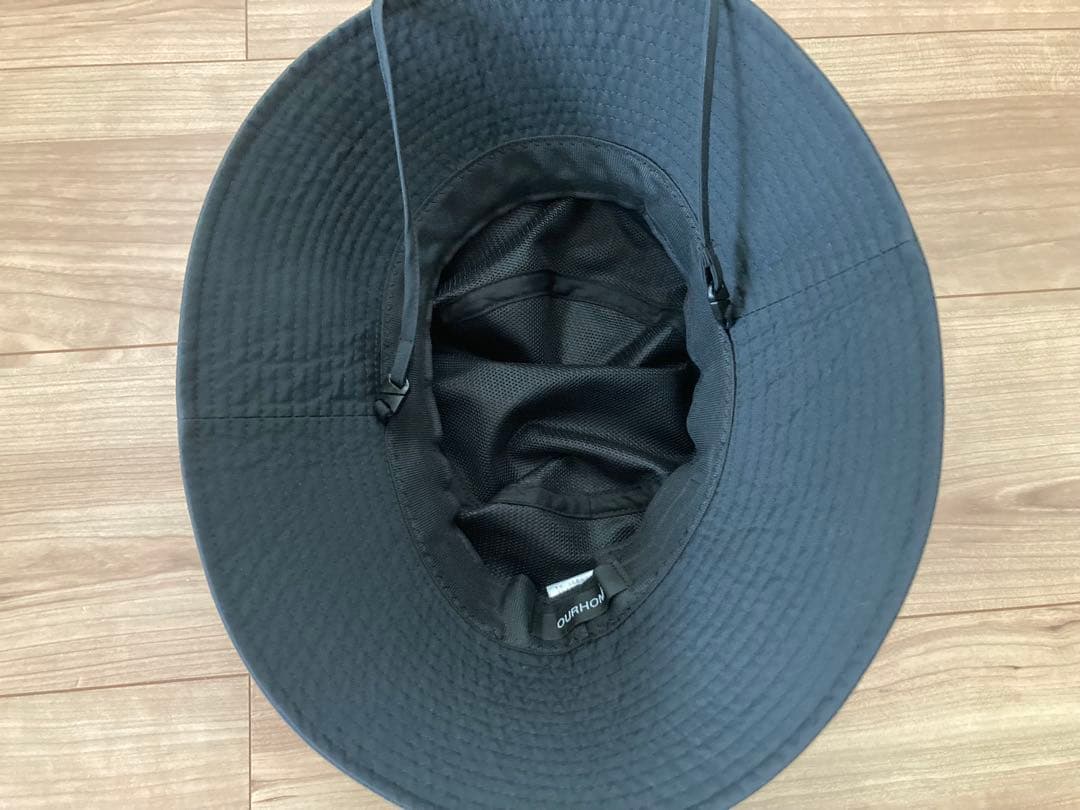 【OUR 】前後で使える2WAYバケットハット（撥水） ブラック