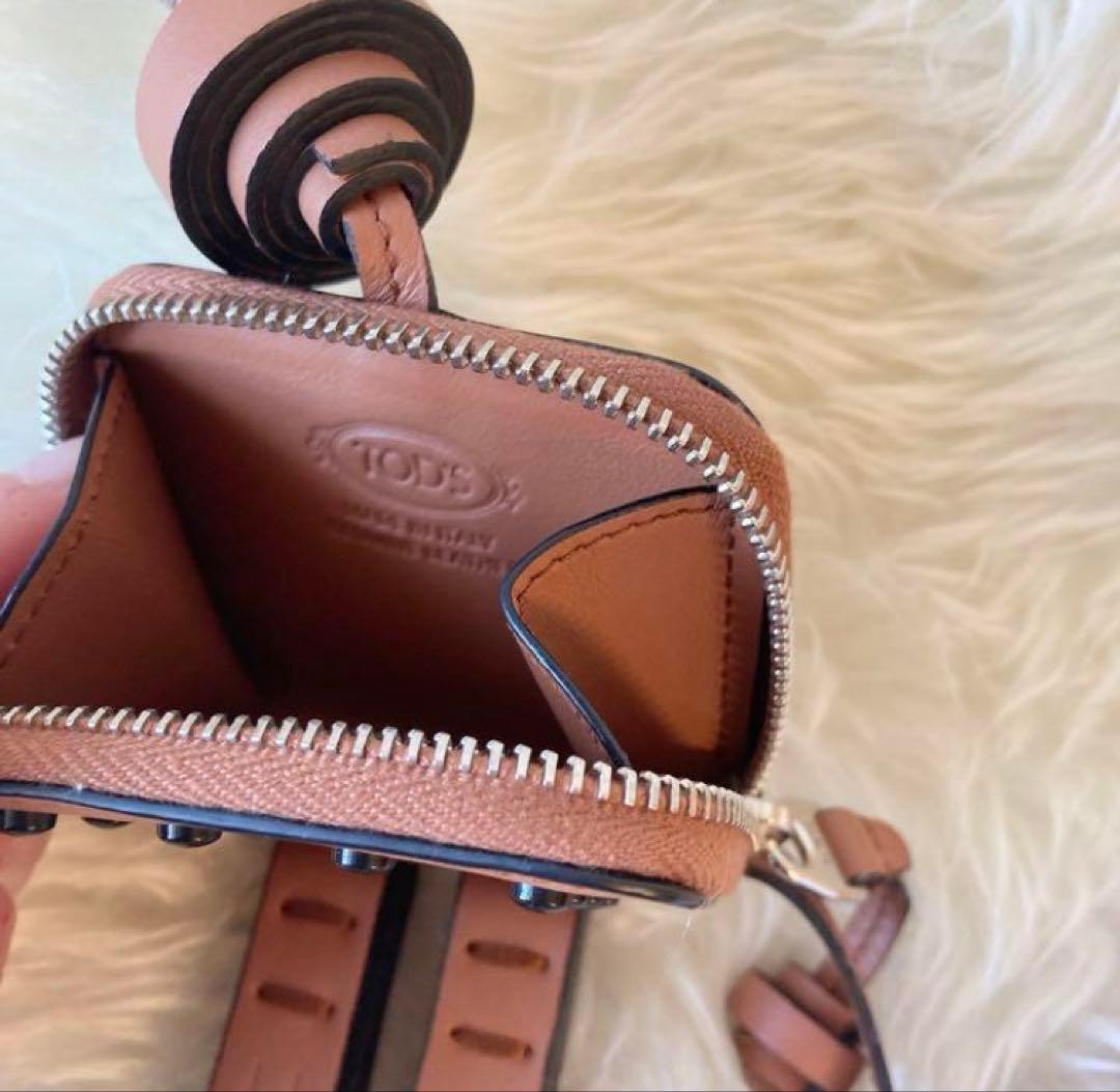 TOD'S トッズ　ゴンミーニケース　バッグチャーム