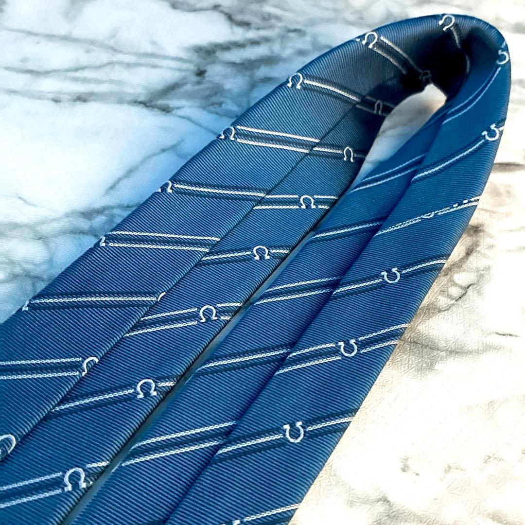 ✨未使用箱付き✨フェラガモ　現行　ガンチーニ　ストライプ　ブルー　ネクタイ
