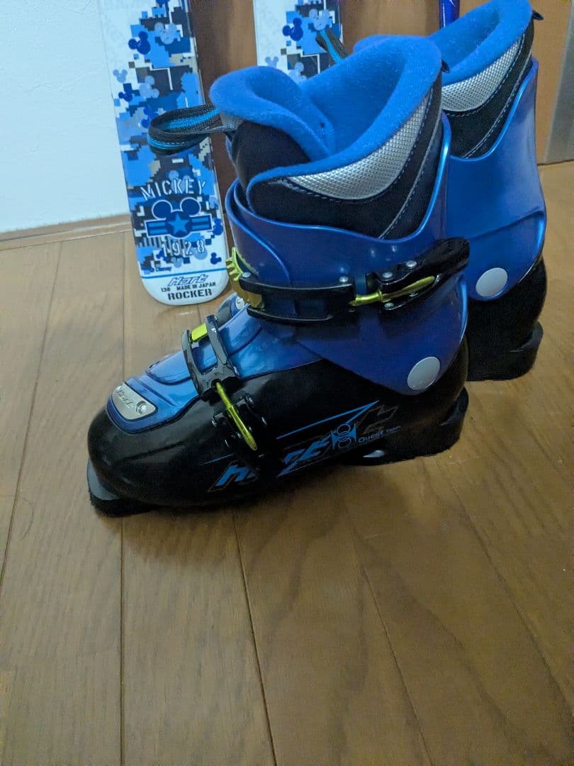 ジュニアスキーセット　板　138センチ　ブーツ　24〜24.5センチ