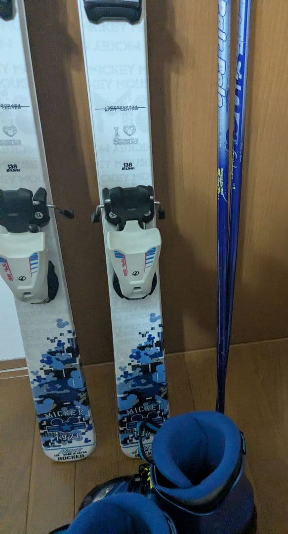 ジュニアスキーセット　板　138センチ　ブーツ　24〜24.5センチ