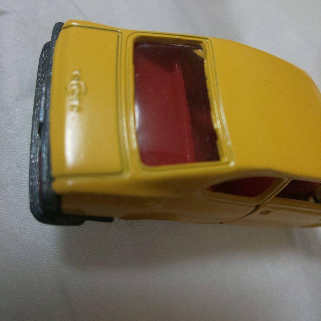 黒箱11 カローラスプリンター 1200SL 香港製 箱はありません