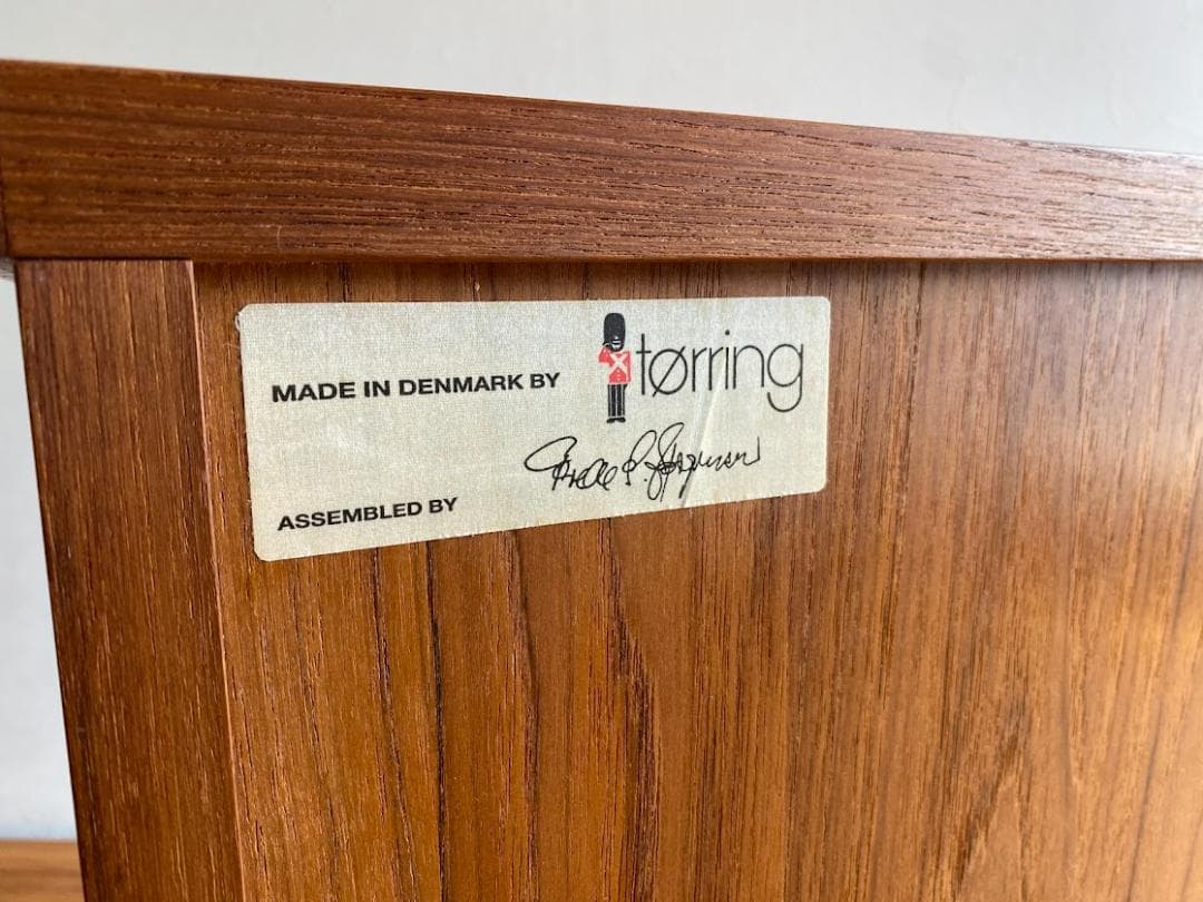 90s デンマーク製 Torring（トーリング）チーク ナイトテーブル 仕上済