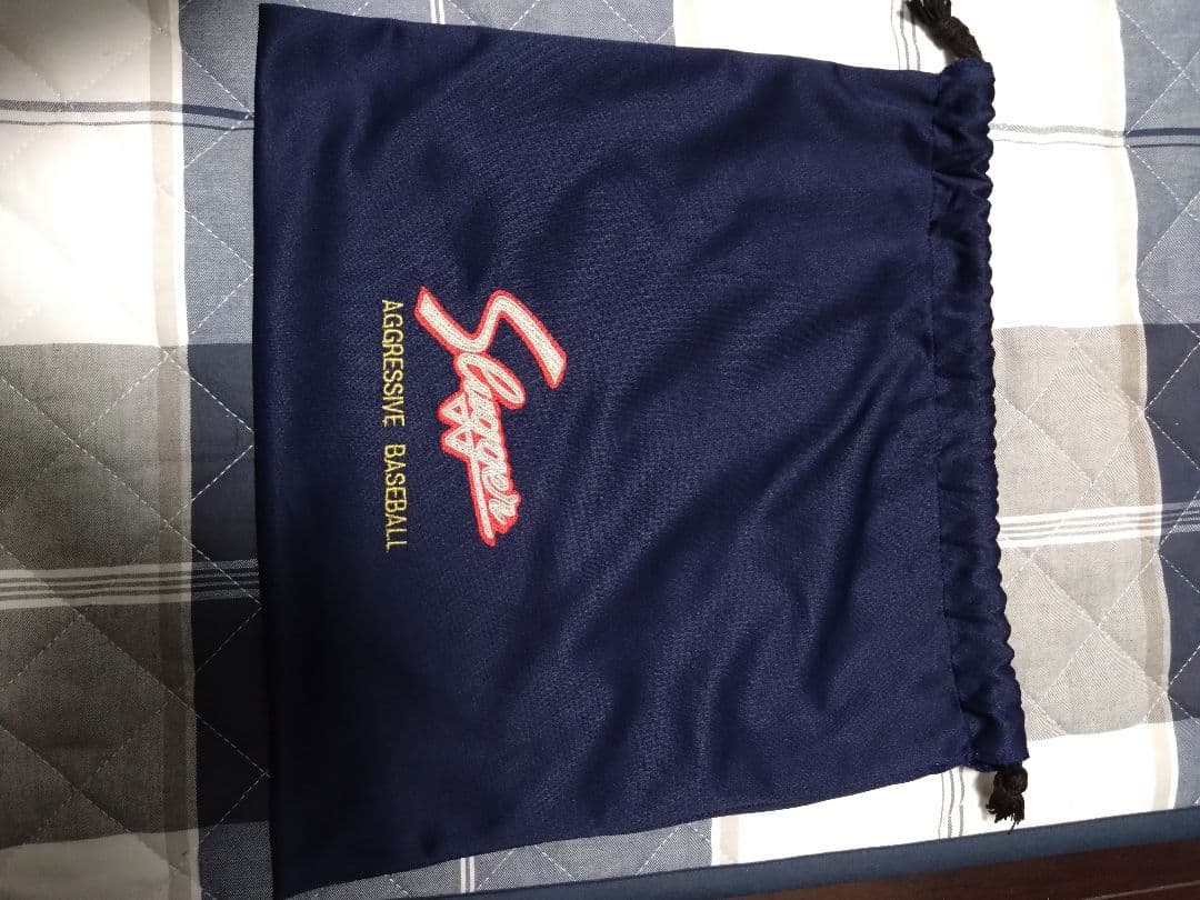 ぶ*ん様 ミズノオールラウンド　右投用軟式グローブ　スラッガーグラブ袋込