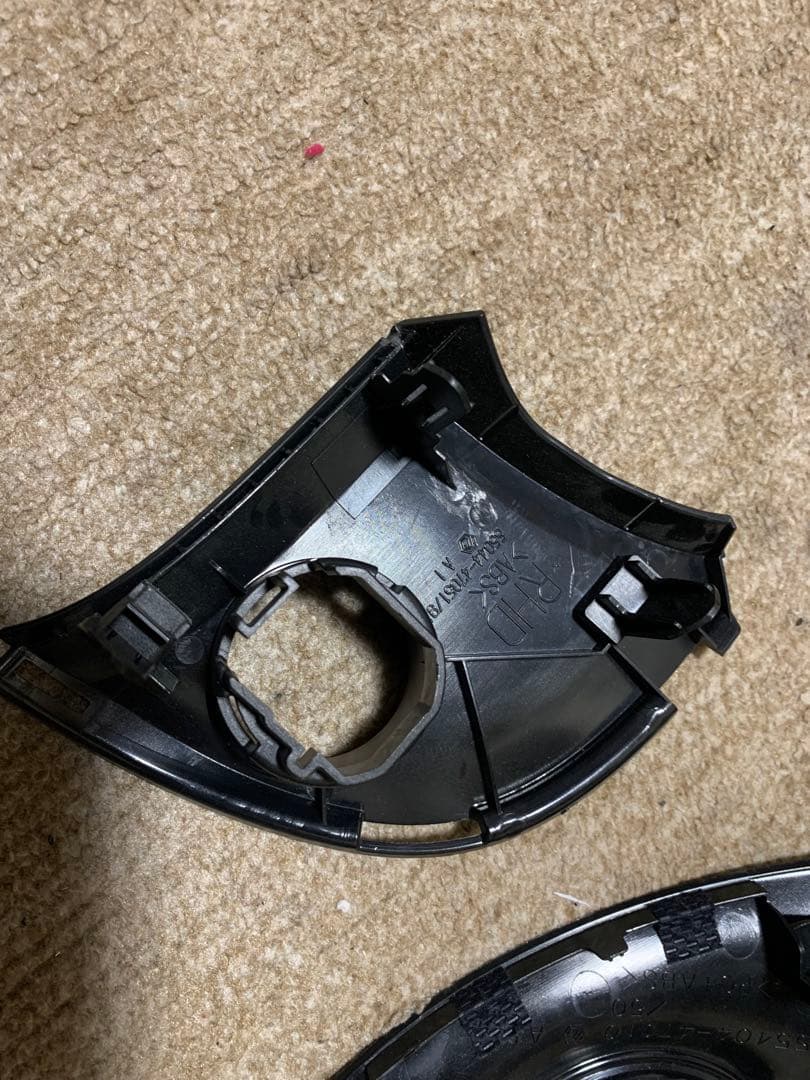 TOYOTA トヨタ　プリウス30 パネル