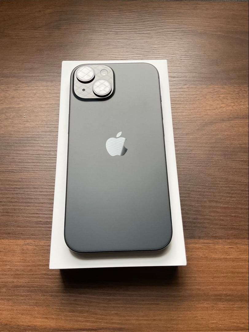 AppleSIMフリーiPhone15 256GBブラックバッテリー残量100%