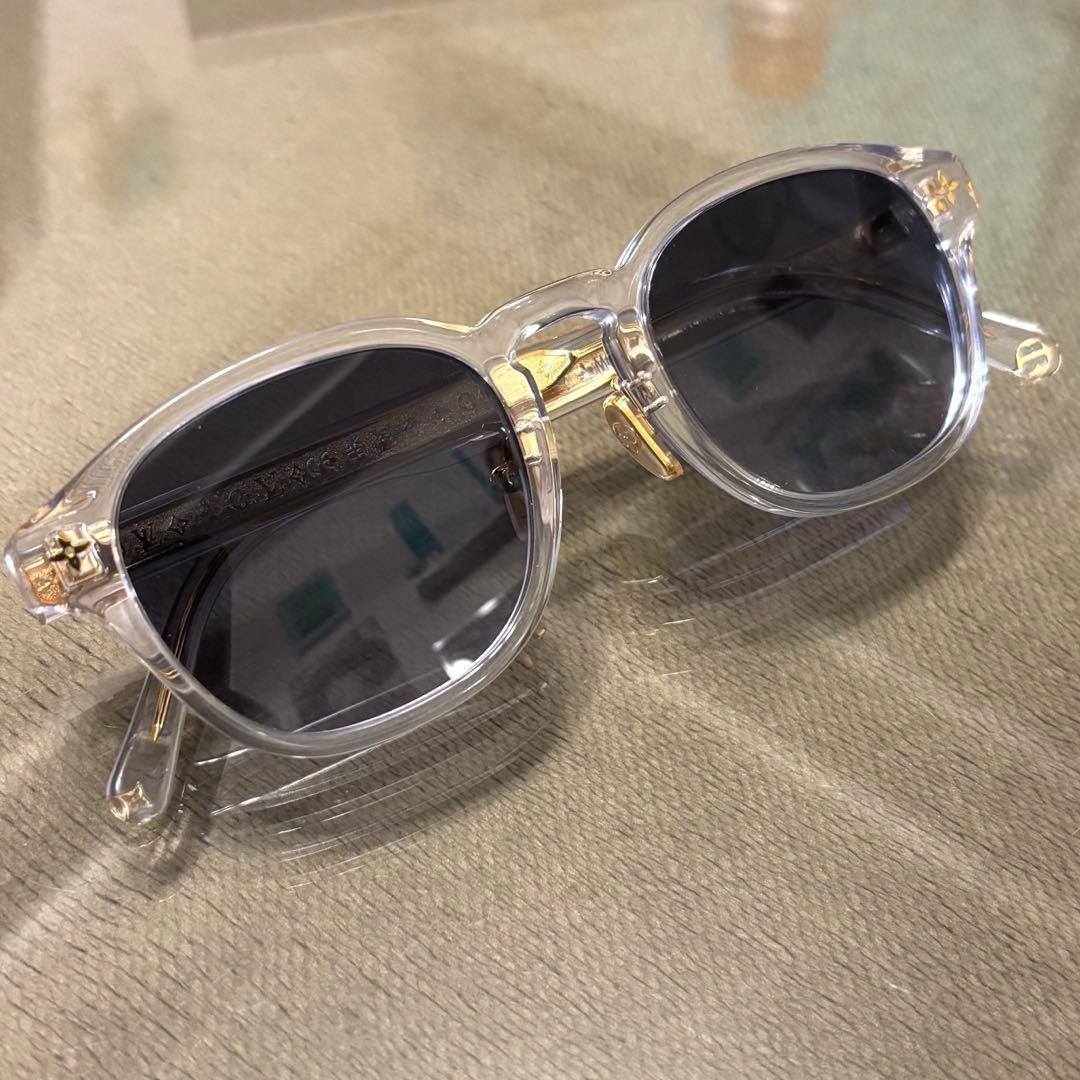 Louis Vuitton LV オーラ パント・サングラス　ルイヴィトン